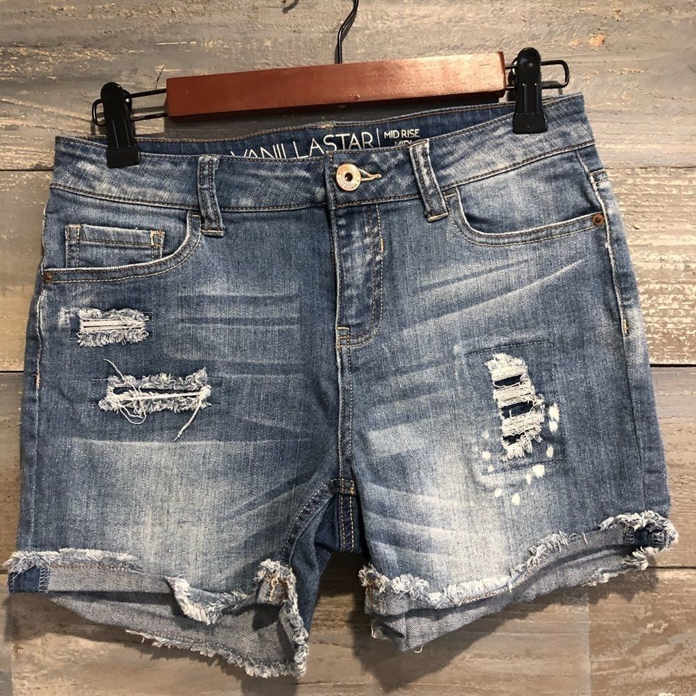 Vanilla Star mid rise distressed jean shorts 5